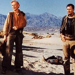 Fotoğraf Harry Carey Jr.