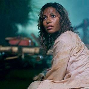 Fotoğraf Salli Richardson-Whitfield