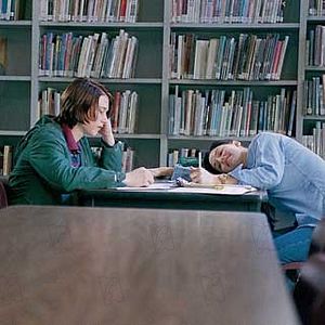 Fotoğraf Lou Taylor Pucci