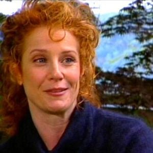 Fotoğraf Kayıp Aranıyor: Debra Winger