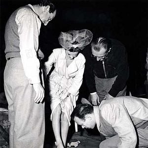 Fotoğraf Joan Bennett