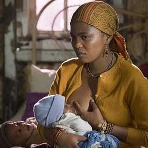 Fotoğraf Terry Pheto