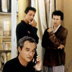 Fotoğraf Salaklar Sofrası