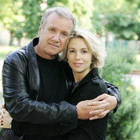 Fotoğraf Commissaire Moulin