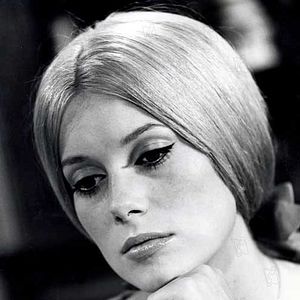 Fotoğraf Cherbourg Şemsiyeleri