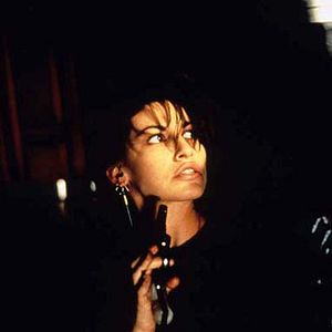 Fotoğraf Tuhaf İlişkiler