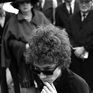 Fotoğraf Beni Orada Arama