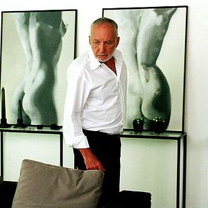 Fotoğraf İkiye Bölünen Kız