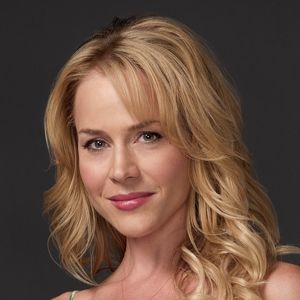 Fotoğraf Julie Benz