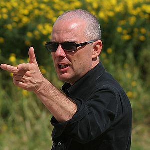 Fotoğraf Abim Evin Tek Çocuğu