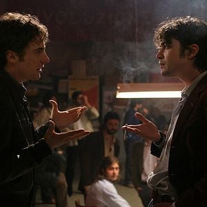 Fotoğraf Abim Evin Tek Çocuğu