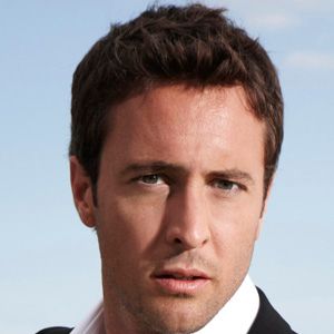 Fotoğraf Alex O'Loughlin