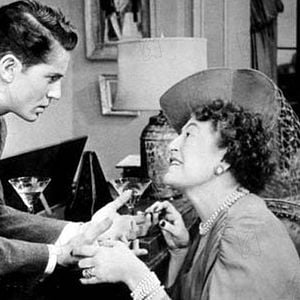 Fotoğraf Farley Granger