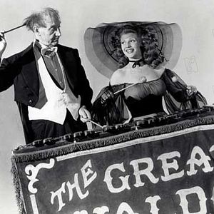 Fotoğraf Victor Saville