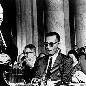 Fotoğraf Advise and Consent