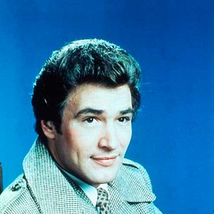 Fotoğraf Lee Horsley