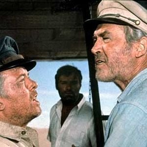 Fotoğraf Flight of the Phoenix