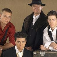 Fotoğraf Neighbours