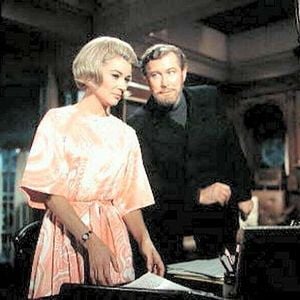 Fotoğraf Edward Mulhare