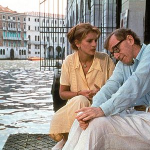 Fotoğraf Herkes Seni Seviyorum Der