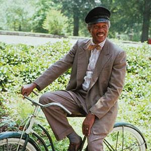 Fotoğraf Bayan Daisy’nin Şoförü