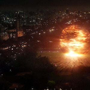 Fotoğraf Dünyanın Durduğu Gün