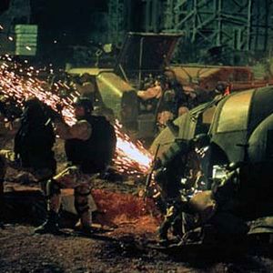 Fotoğraf Kara Şahin Düştü