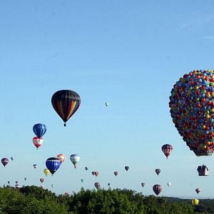 Fotoğraf Yukarı Bak