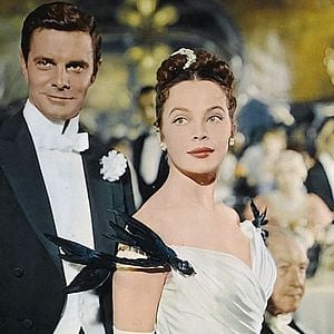 Fotoğraf Louis Jourdan