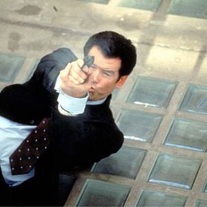 Fotoğraf Yarın Asla Ölmez