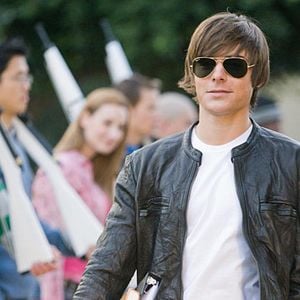 Fotoğraf 17 Yeniden