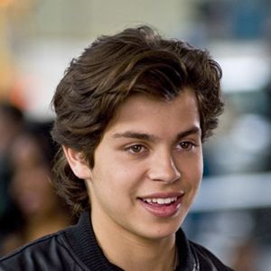 Fotoğraf Jake T. Austin