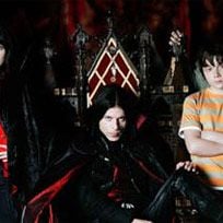 Fotoğraf Young Dracula