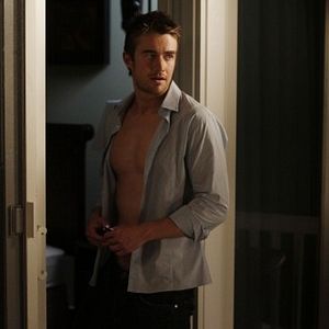 Fotoğraf Robert Buckley