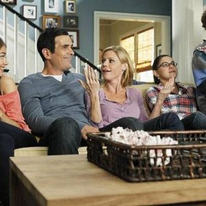 Fotoğraf Modern Family