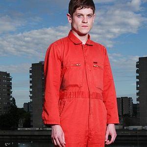 Fotoğraf Iwan Rheon