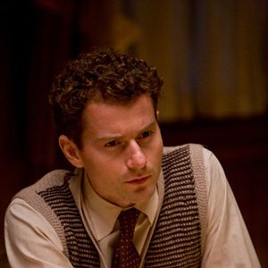 Fotoğraf James Badge Dale
