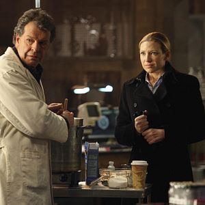 Fotoğraf John Noble