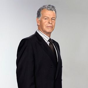 Fotoğraf John Noble