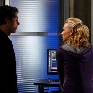 Fotoğraf Yvonne Strahovski