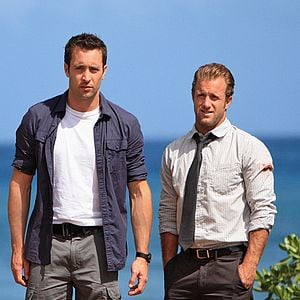 Fotoğraf Alex O'Loughlin
