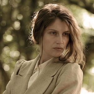 Fotoğraf Duvarın Arkasında 3D