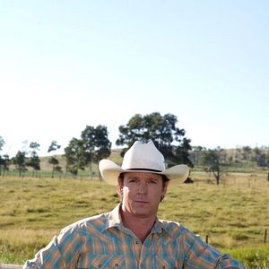 Fotoğraf Heartland (CA)