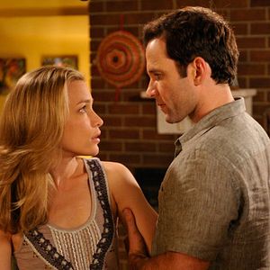 Fotoğraf Covert Affairs