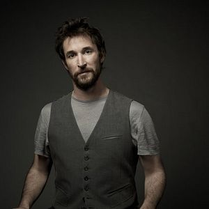 Fotoğraf Falling Skies