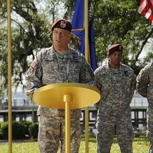 Fotoğraf Army Wives