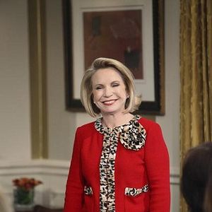 Fotoğraf Debra Jo Rupp