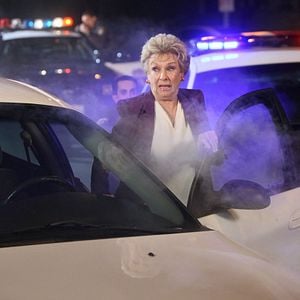 Fotoğraf Raising Hope