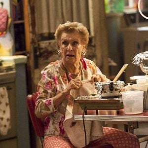 Fotoğraf Raising Hope