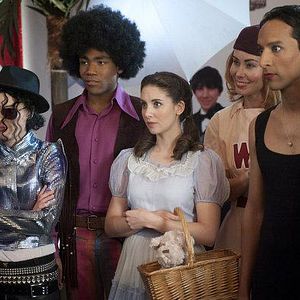 Fotoğraf Danny Pudi